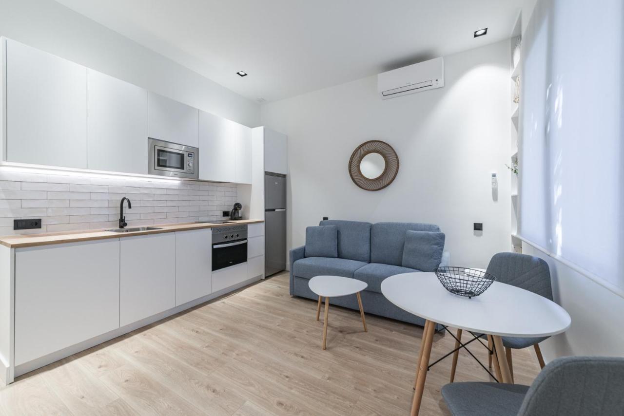 Apartament Jes B Close To Bernabeu Stadium Madrid Exterior photo